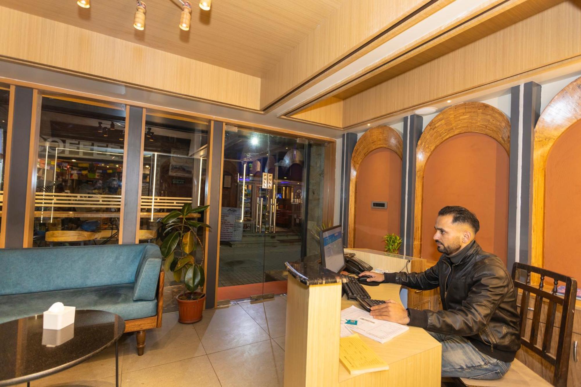 Ananta Home Kathmandu Esterno foto